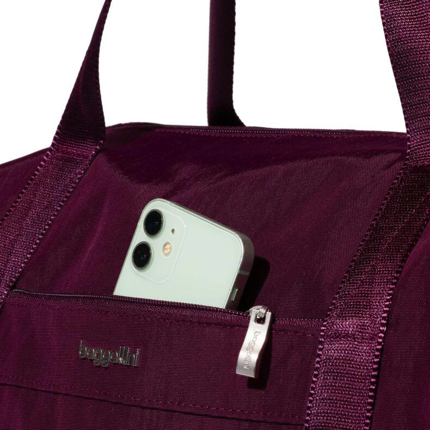 Baggallini All Day Large Duffel 18 Baggallini All Day Large Duffel - Image 18