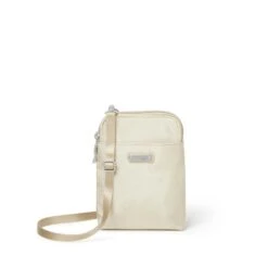 Baggallini New Classic Collection Take Two RFID Bryant Crossbody 29 Baggallini New Classic Collection Take Two RFID Bryant Crossbody -Victorinox Shop Baggallini New Classic Collection Take Two RFID Bryant Crossbody 10 92158753 8e1c 49bf 818f d5e682aad375