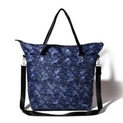 Baggallini Travel Large Carryall Tote -Victorinox Shop Baggallini Travel Large Carryall Tote 13