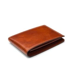 Bosca Dolce Leather Credit Wallet With ID Passcase -Victorinox Shop Bosca Dolce Leather Credit Wallet with ID Passcase 3