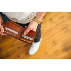 Bosca Old Leather 8 Pocket Deluxe Executive Wallet 16 Bosca Old Leather 8 Pocket Deluxe Executive Wallet -Victorinox Shop Bosca Old Leather 8 Pocket Deluxe Executive Wallet 8