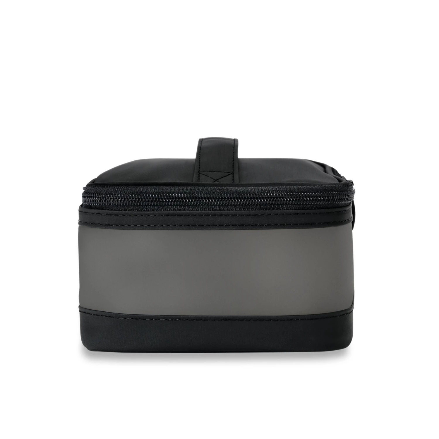 Briggs & Riley Translucent Cosmetic Case 5 Briggs & Riley Translucent Cosmetic Case - Image 5