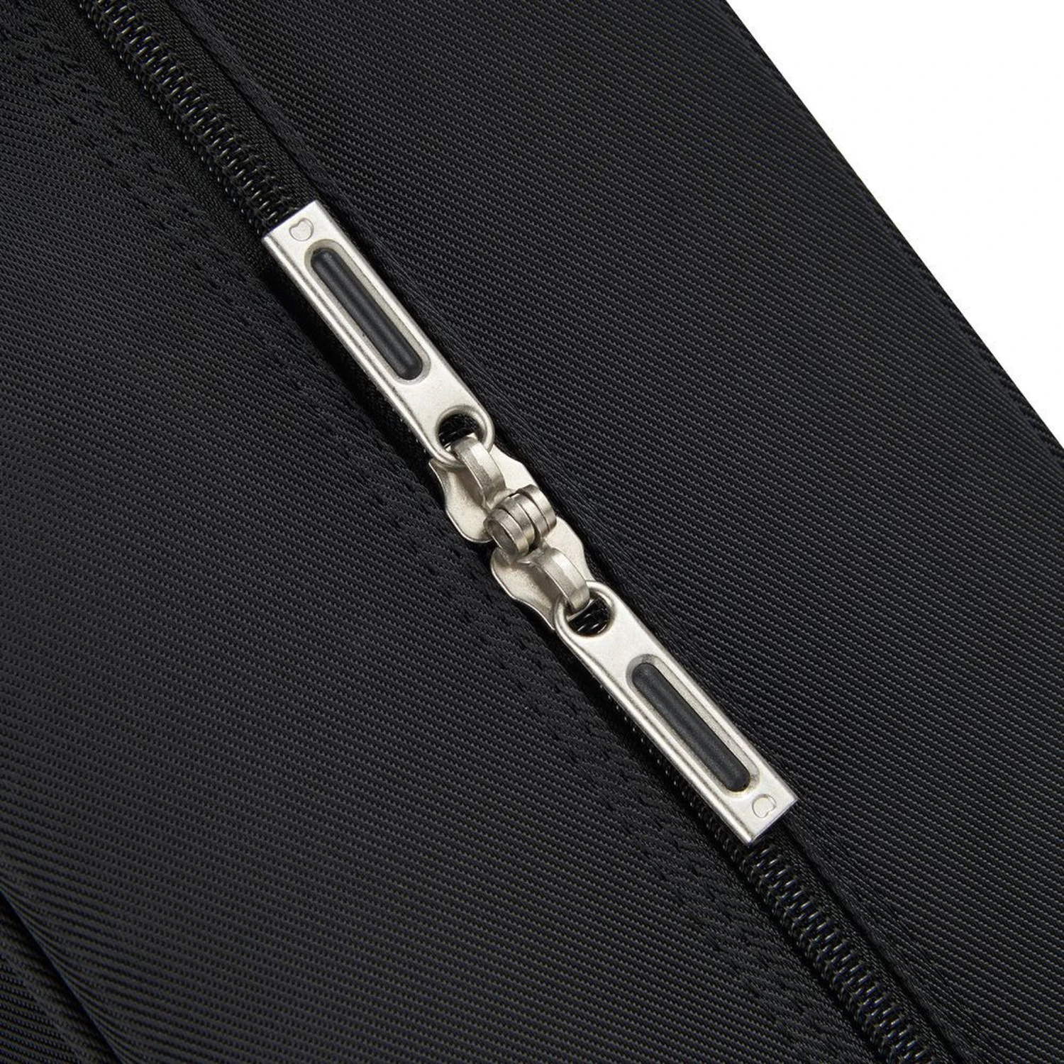 Delsey Sky Max 2.0 2-Wheel Garment Bag 6 Delsey Sky Max 2.0 2-Wheel Garment Bag - Image 6