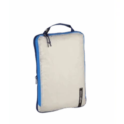 Eagle Creek Pack-It Isolate Compression Cube M -Victorinox Shop Eagle Creek Pack It Isolate Compression Cube M 3