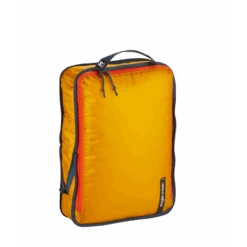 Eagle Creek Pack-It Isolate Compression Cube M -Victorinox Shop Eagle Creek Pack It Isolate Compression Cube M 6