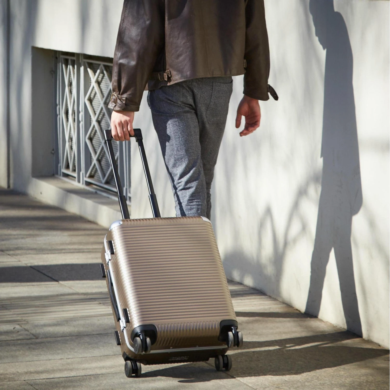 FPM Milano Bank Light Spinner 76 8 FPM Milano Bank Light Spinner 76 - Image 8