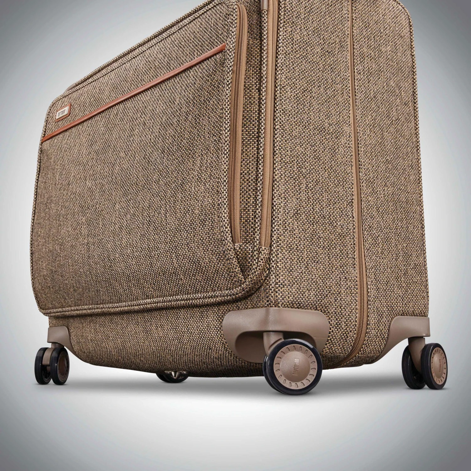 Hartmann Tweed Legend Voyager Spinner Garment Bag 4 Hartmann Tweed Legend Voyager Spinner Garment Bag - Image 4