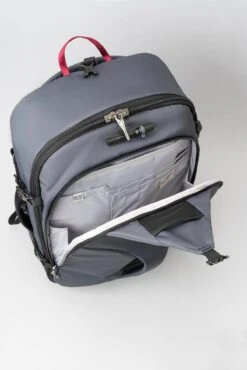 Pacsafe Venturesafe EXP45 Carry-On Travel Pack -Victorinox Shop Pacsafe Venturesafe EXP45 Carry On Travel Pack 9
