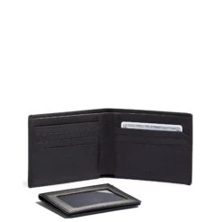 TUMI Nassau SLG Global Removable Passcase Textured -Victorinox Shop TUMI Nassau SLG Global Removable Passcase Textured 3