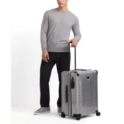 TUMI Tegra Lite Short Trip Expandable Packing Case -Victorinox Shop TUMI Tegra Lite Short Trip Expandable Packing Case 16