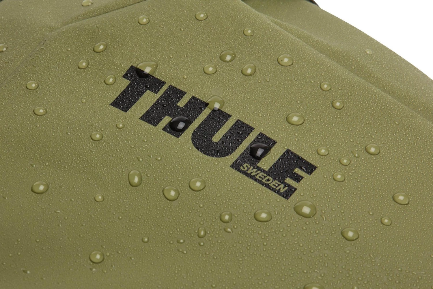 Thule Luggage Chasm Carry On 6 Thule Luggage Chasm Carry On - Image 6