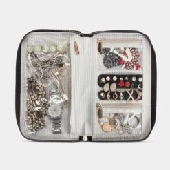 Travelon Tailored Jewelry Case 7 Travelon Tailored Jewelry Case -Victorinox Shop Travelon Tailored Jewelry Case 4