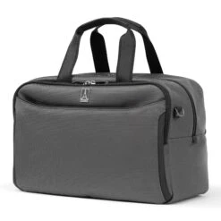 Travelpro Crew Classic UnderSeat Tote 24 Travelpro Crew Classic UnderSeat Tote -Victorinox Shop Travelpro Crew Classic UnderSeat Tote 5