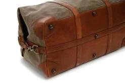 Korchmar Lux Twain 22" Waxed Canvas Weekender -Victorinox Shop korchmar lux twain 22 waxed canvas weekender 10